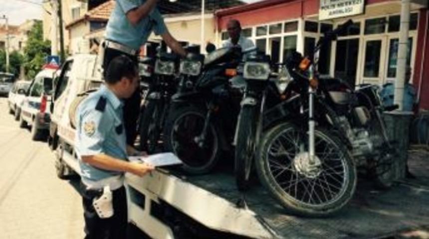 Standartlara Uymayan Motosikletler Toplandı