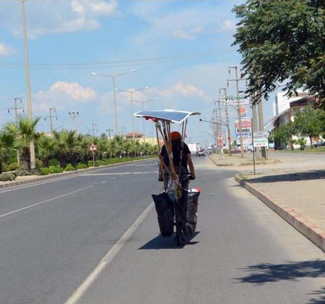 Güneş Enerjili Bisikletiyle Fransa'dan Geldi