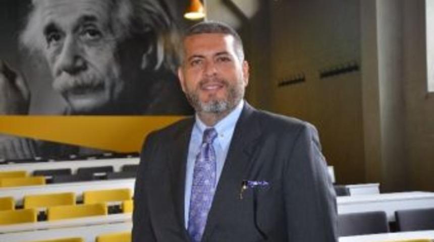 &Uuml;&ccedil;&uuml;nc&uuml; Nesil &Uuml;niversiteler &Ouml;ğrencileri Mesleğe Hazırlıyor