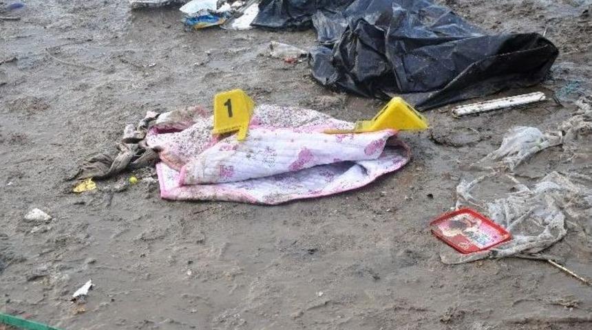 &Ccedil;&ouml;pl&uuml;kte Bebek Cesedi Bulundu