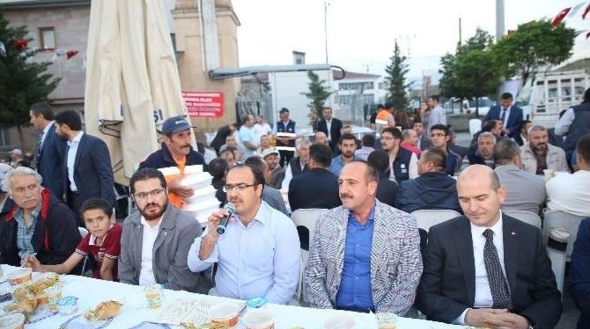 Başkan Duruay, Sanayi Sitesi Esnafı İle İftar Yemeğinde Buluştu