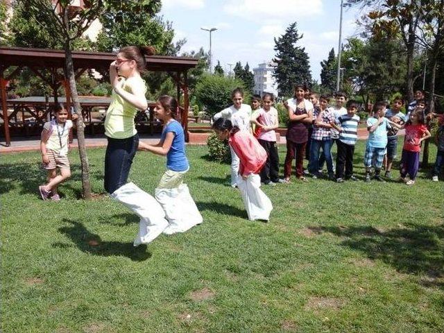 Geleneksel Çocuk Oyunları Küçükçekmece’de Yaşatılıyor