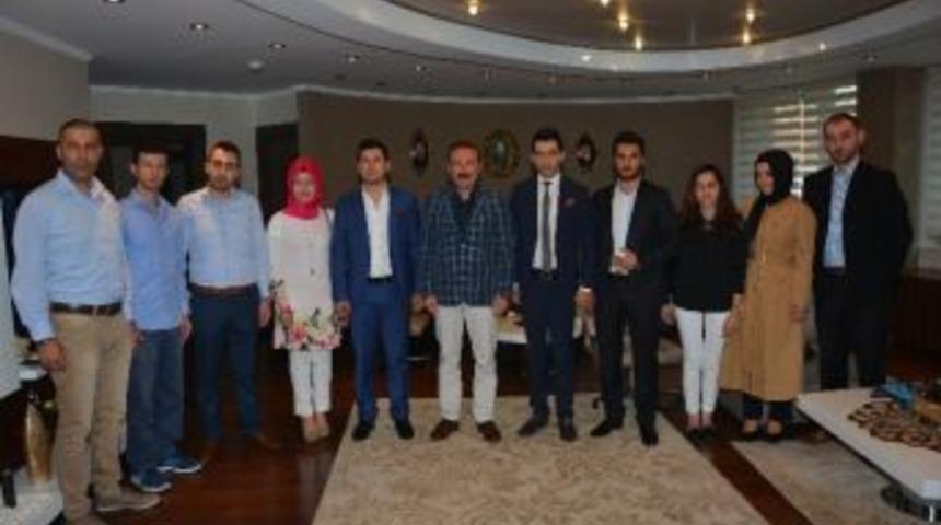 Doğan, Gen&ccedil; Girişimcileri Ağırladı