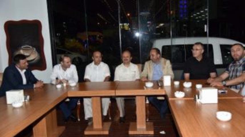 &Uuml;z&uuml;lmez, Yıldıran&rsquo;a Yeni Hayatında Başarılar Diledi