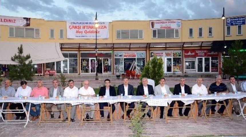 &Ccedil;arşı İftarının İkincisi Darende&rsquo;de Verildi