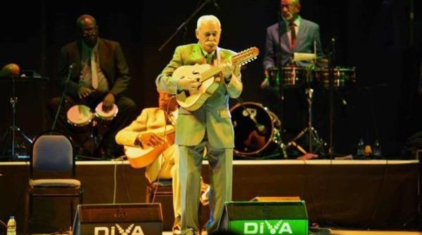 Efsanelerin T&uuml;rkiye Vedası