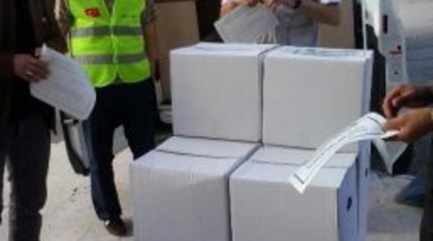 M&uuml;s-der Kumanya Paketi Dağıtımına Devam Ediyor