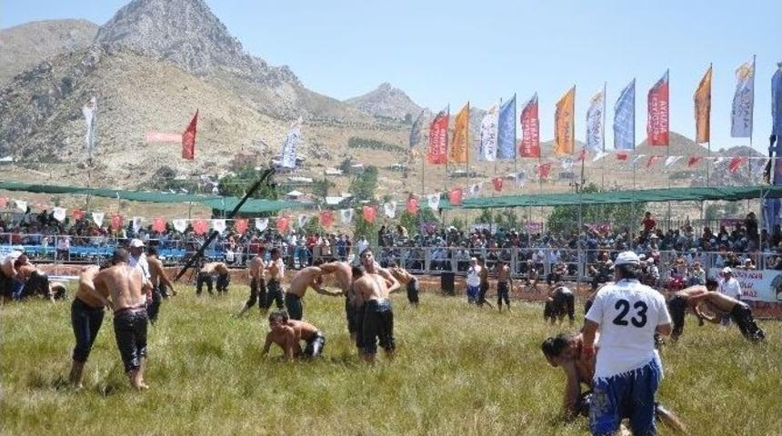 Alanya Belediyesi G&ouml;kbel G&uuml;reşlerine Hazırlanıyor