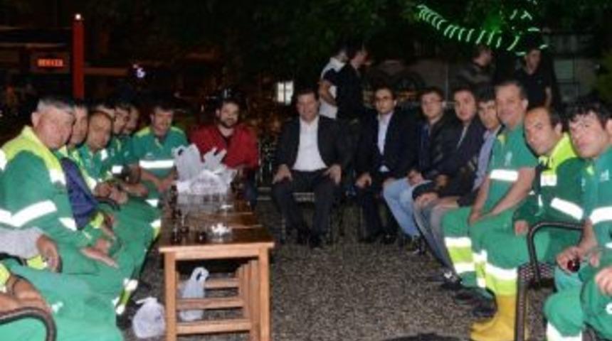 Başkan Yılmaz Gece Mesaisinde