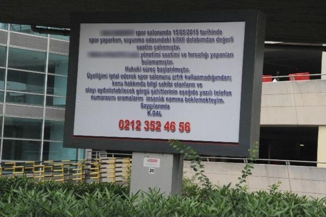 &Ccedil;alınan 30 Bin Dolarlık Saatinin Bulunması İ&ccedil;in İlan Verdi