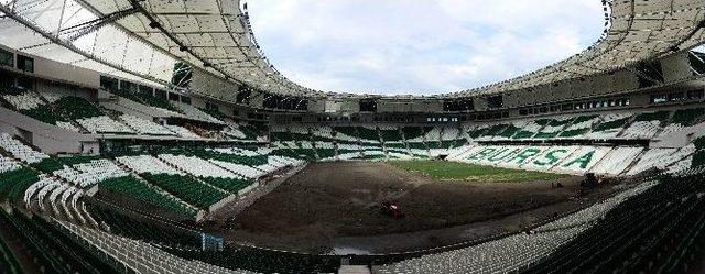 Timsah Arena Büyülüyor