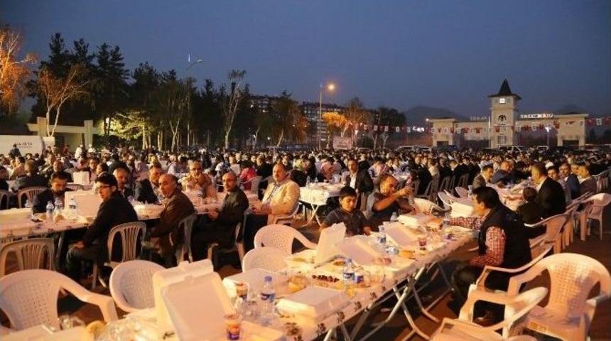 Başkan Sekmen, Personeliyle İftarda Buluştu