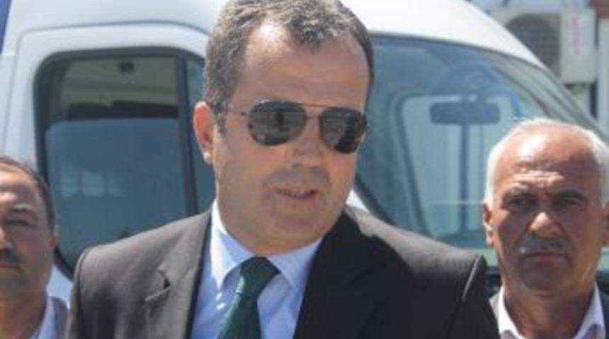 &Uuml;st&uuml;nel&rsquo;den Veda Mesajı