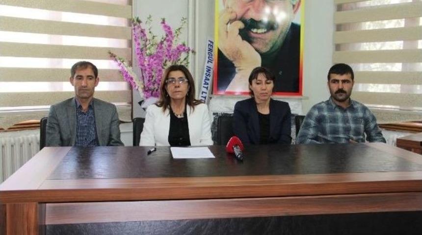 Van&rsquo;da Yapılan Eylemde &Ouml;calan&rsquo;ın &Ouml;zg&uuml;rl&uuml;ğ&uuml; Talep Edilecek