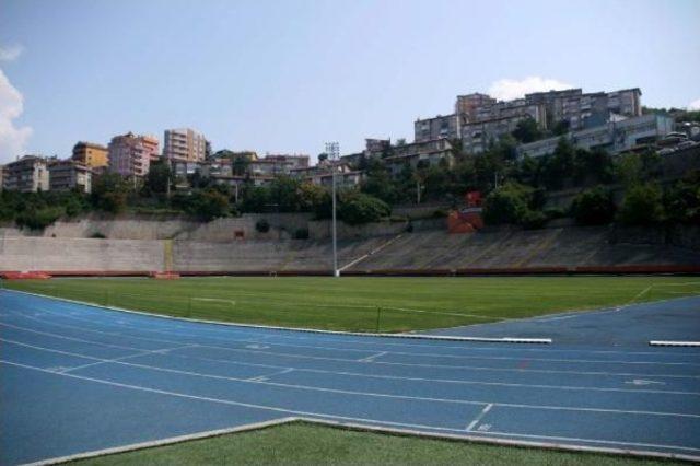 Zonguldak Kömürspor'un Stadında Güvenlik Riski