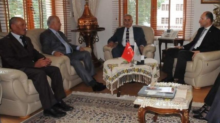 Kızılay 24 Kampta Suriyeli Ve Iraklılara Gıda Yardımı Yapıyor