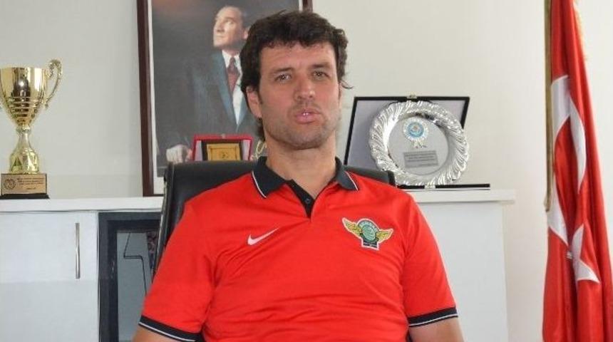 Akhisar Belediyespor Top Başı Yaptı