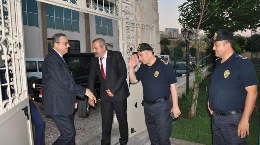 Dedaş, İl Protokol&uuml; Ve Kurum &Ccedil;alışanlarına İftar Verdi