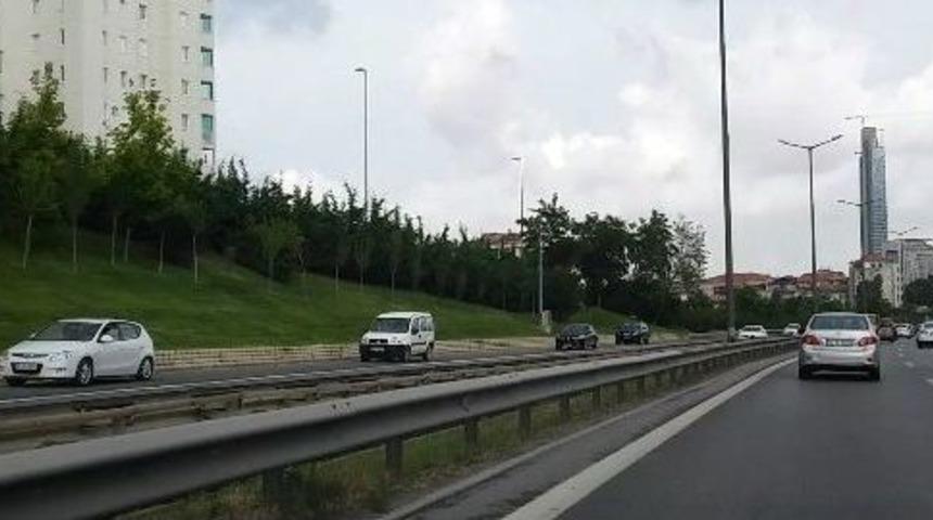 (&ouml;zel Haber) Zincirleme Trafik İhlali Kamerada