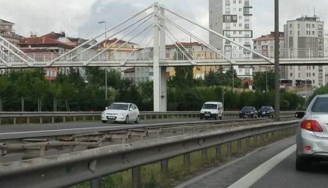 (özel Haber) Zincirleme Trafik İhlali Kamerada