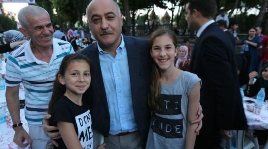 Tozkoparan Mahallesi Sokak İftarında Buluştu