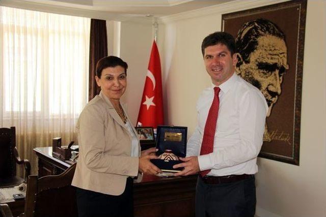 Tsf Başkanı Tülay’dan Başkan Ercengiz’e Ziyaret‏