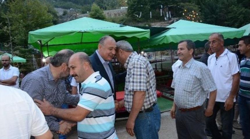 Aesob, İl&ccedil;e Odalarının Başkan Ve Y&ouml;netimlerine İftar Yemeği Verdi