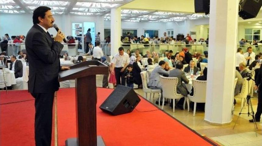 Yetimler Aynı Sofranın Etrafında Buluştu