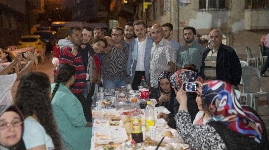 Başkan Usta: &ldquo;ramazan&rsquo;ın Anlamı Paylaşmak&rdquo;