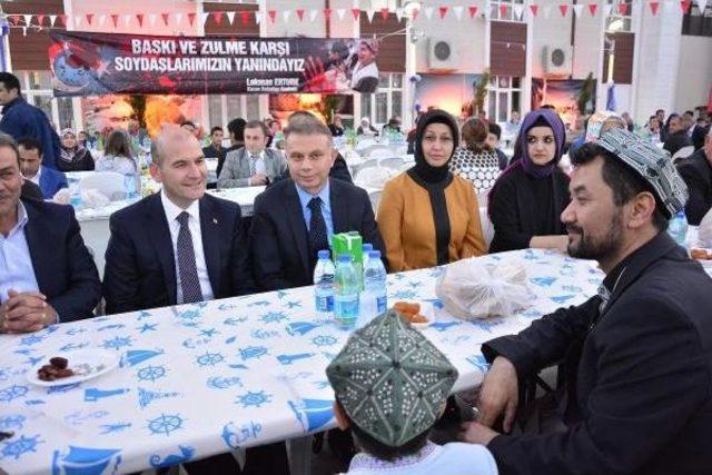 Kazan'da Uygur Türkleri Için Gıyabi Cenaze Namazı