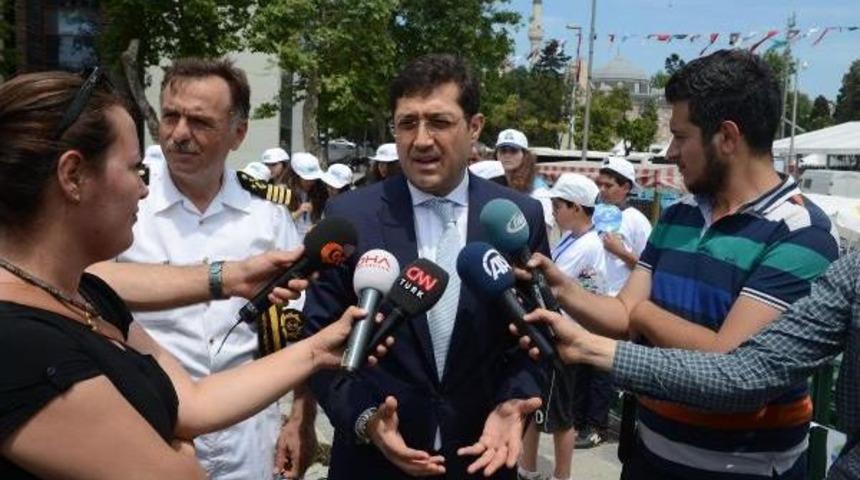 Boğaz Temizliğinde Yunus Sürprizi