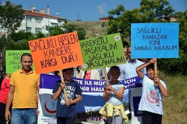 “ramazanda Sağlıklı Besleniyoruz” Temalı Yürüyüş Etkinliği