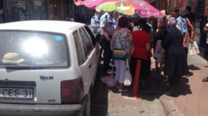 Yaşlı Kadın Otomobilin Altında Kaldı