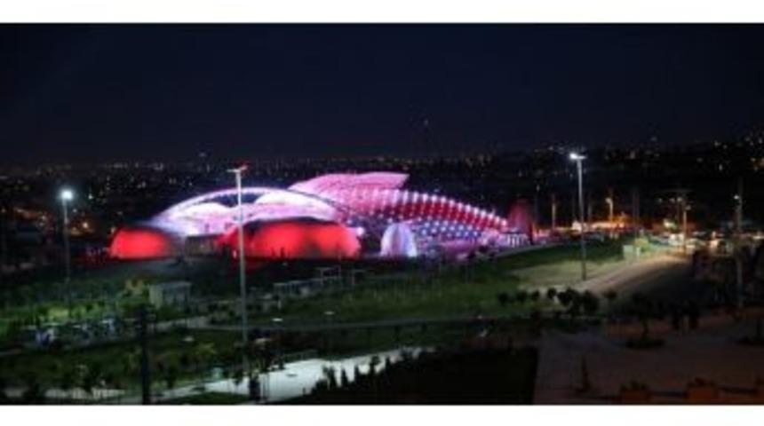 Başbakan Davutoğlu Konya Tropikal Kelebek Bah&ccedil;esini A&ccedil;acak