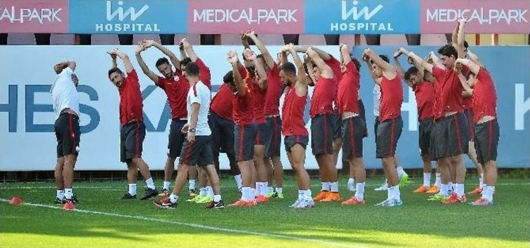 Galatasaray Topbaşı Yaptı