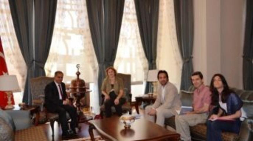 Vali S&uuml;leyman Tapsız, Ab Heyetini Kabul Etti