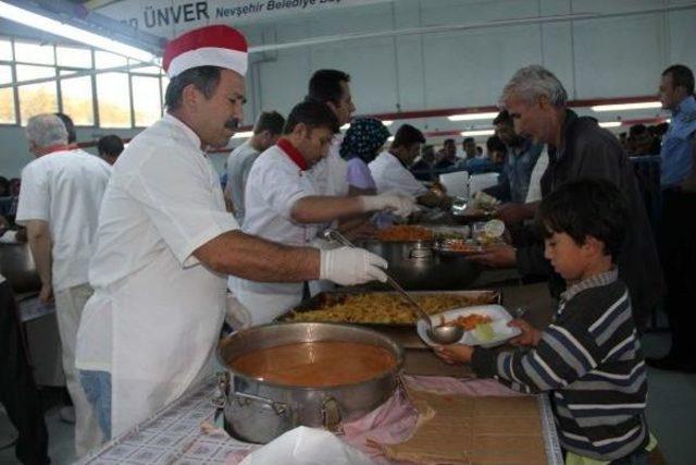 Nevşehir’De Iftar Sofrasına Ilgi