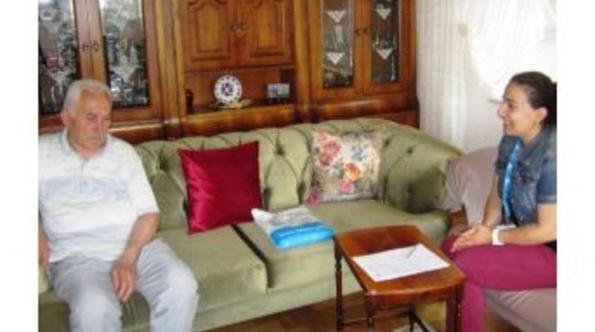 İzmit Belediyesi’nden Yaşlı Ziyaretlerine Devam