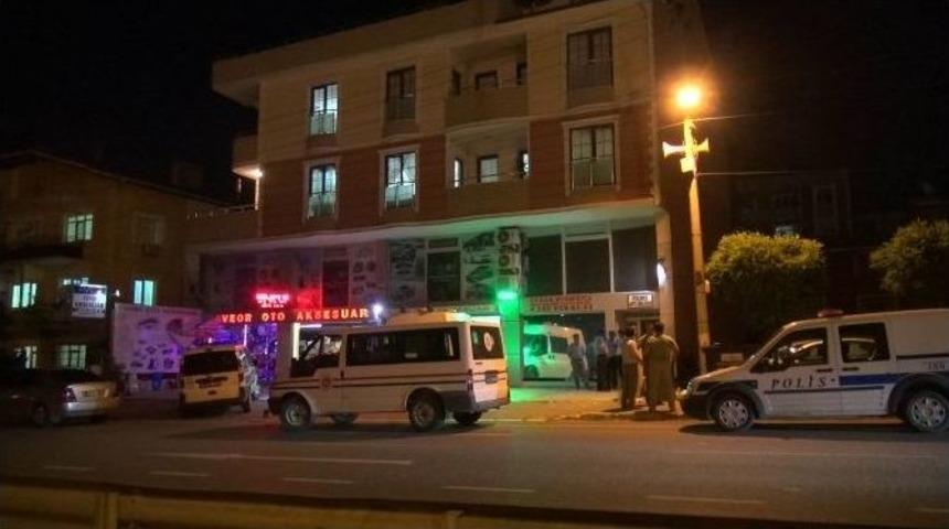 Bunalıma Giren B&uuml;fe İşletmecisi İntihar Etti