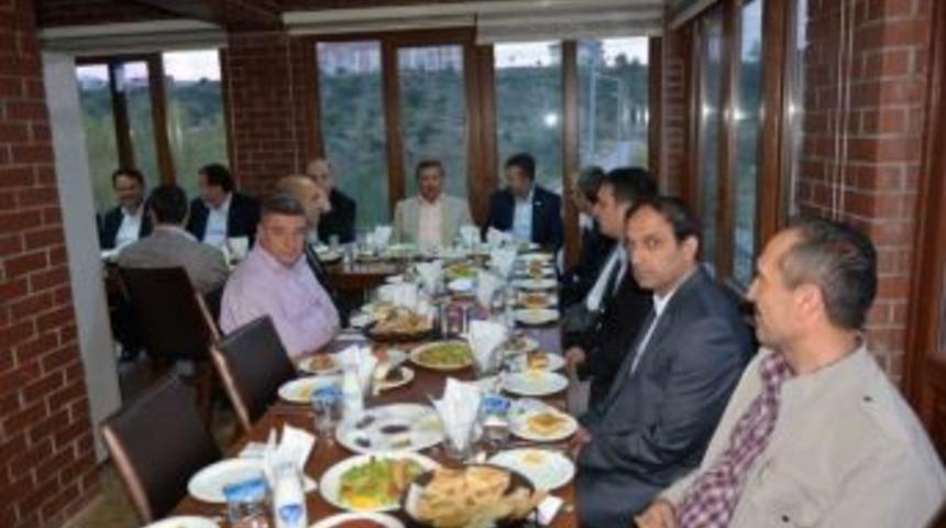 Memur-sen&rsquo;den İftar