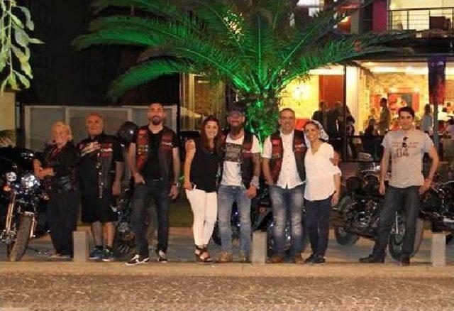 Türk Chopper Motor Kulübü Üyelerinden Iftarda Birlik Mesajı