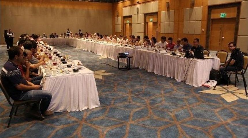 Başkan G&uuml;rkan, Basın Mensupları İle İftarda Bir Araya Geldi