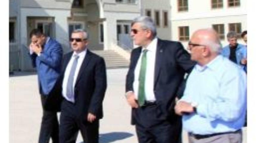 Karaosmanoğlu İmam Hatip Okullarını İnceledi