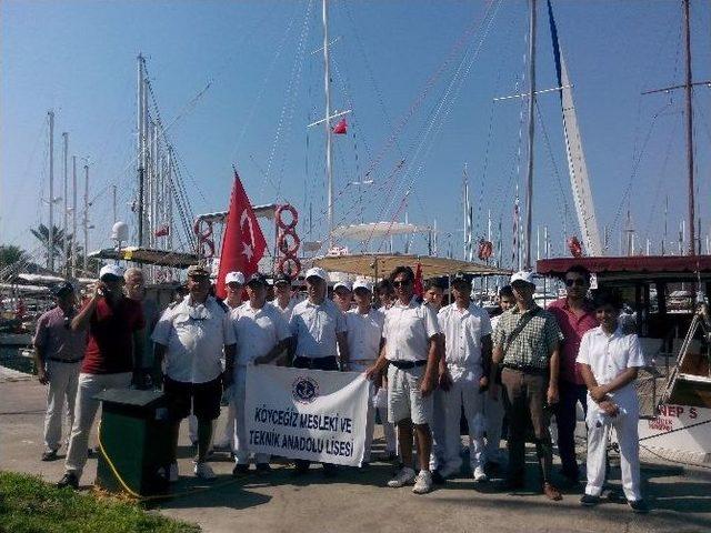 Köyceğiz Denizcilik Alanı Öğrencileri Kabotaj Bayramını Kutladı