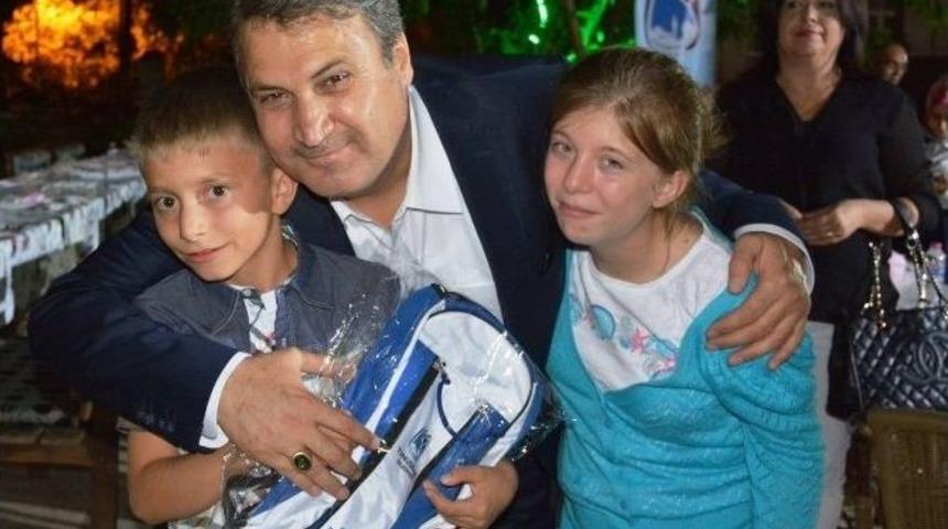 Başkan &Ccedil;er&ccedil;i Bu Sefer &Ccedil;ocuklar İ&ccedil;in İftar Verdi