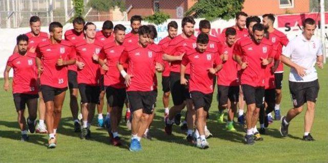 Balıkesirspor Sahaya Indi