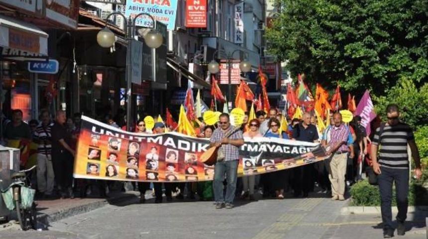 Sivas Katliamını Semah D&ouml;nerek Protesto Ettiler