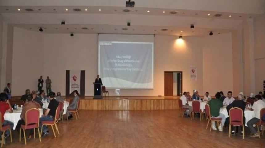 Muş Valisi Şehit Aileleri Ve Gazilerle Bir Araya Geldi