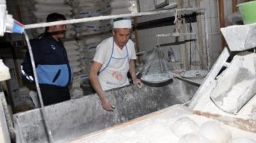 Isparta&rsquo;da Zabıtadan Bayram Denetimi