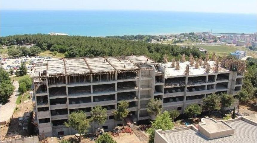 Onkoloji Hastanesi Binası Hızla Y&uuml;kseliyor